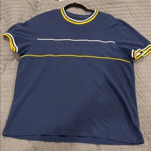 GUESS Men's Blue Tee with Yellow Highlights